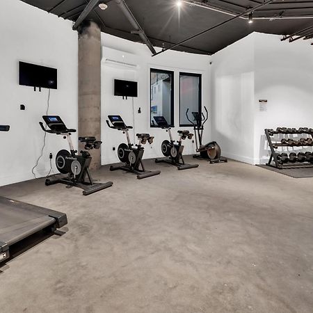 Pink Heaven Indoor Pool, Free Parking, Near Nyc Apartment Elizabeth Bagian luar foto